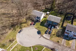 2746 Kingston Dr, Harrison Township, PA 15065 - Photo 20