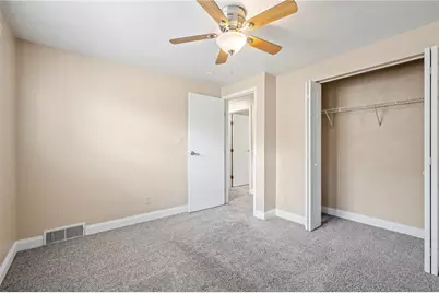 3033 Universal Rd, Pittsburgh, PA 15235 - Photo 14