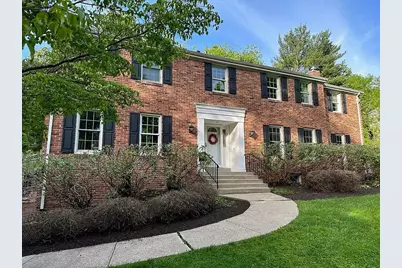 312 Hallsborough, Pittsburgh, PA 15238 - Photo 2