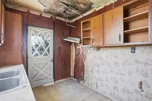 1655 Steuben St, Pittsburgh, PA 15205 - Photo 14