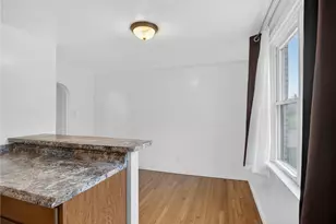 335 E Pike St, Houston, PA 15342 - Photo 18
