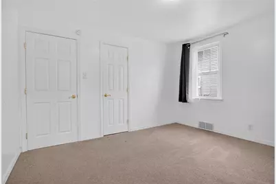 335 E Pike St, Houston, PA 15342 - Photo 24