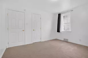 335 E Pike St, Houston, PA 15342 - Photo 24