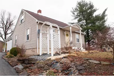 106 Maple St, Dry Tav-Rices Landing, PA 15357 - Photo 2