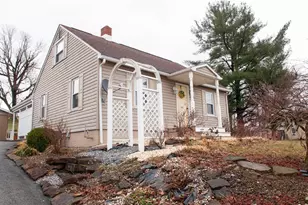 106 Maple St, Dry Tav-Rices Landing, PA 15357 - Photo 2