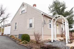 106 Maple St, Dry Tav-Rices Landing, PA 15357 - Photo 4