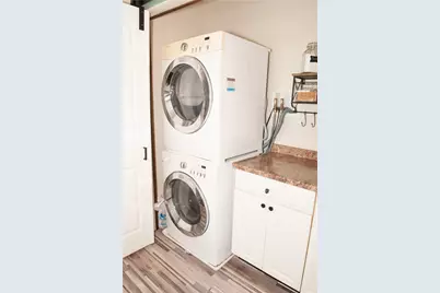 106 Maple St, Dry Tav-Rices Landing, PA 15357 - Photo 36