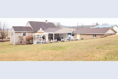 106 Maple St, Dry Tav-Rices Landing, PA 15357 - Photo 10