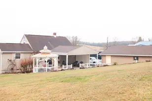 106 Maple St, Dry Tav-Rices Landing, PA 15357 - Photo 10