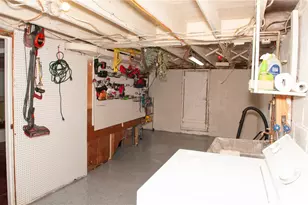 106 Maple St, Dry Tav-Rices Landing, PA 15357 - Photo 42