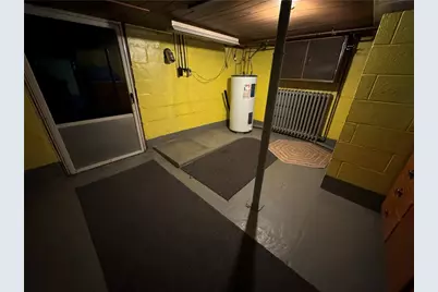 111 N Hitchman Street, Mt Pleasant Boro, PA 15666 - Photo 28