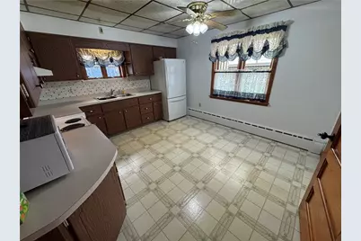 111 N Hitchman Street, Mt Pleasant Boro, PA 15666 - Photo 22