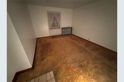 111 N Hitchman Street, Mt Pleasant Boro, PA 15666 - Photo 6