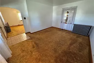 111 N Hitchman St, Mt Pleasant Boro, PA 15666 - Photo 8