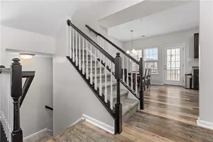 236 Thornapple Ln, Cranberry Township, PA 16066 - Photo 10