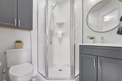 52 Waterfront Dr, Washington's Landing, PA 15222 - Photo 26