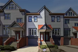 52 Waterfront Dr, Washington's Landing, PA 15222 - Photo 2