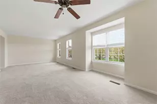 607 Hilton Cir, Collier Township, PA 15071 - Photo 8