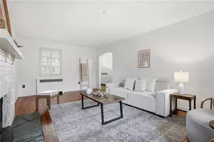 130 Yorkshire Dr, Pittsburgh, PA 15208 - Photo 8