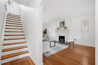 130 Yorkshire Dr, Pittsburgh, PA 15208 - Photo 6