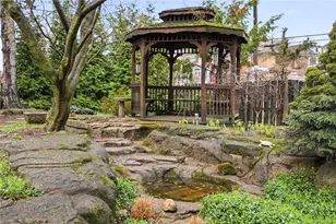 400 S Graham St, Friendship Park, PA 15232 - Photo 46