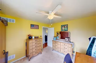 225 Fairway Ln, Penn Township, PA 16002 - Photo 20