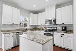 2704 Pittsburgh, Pittsburgh, PA 15143 - Photo 14