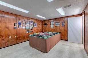 469 Hillcrest Dr, Unity Township, PA 15650 - Photo 30