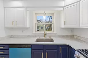 1167 Lapish Rd, Pittsburgh, PA 15212 - Photo 12