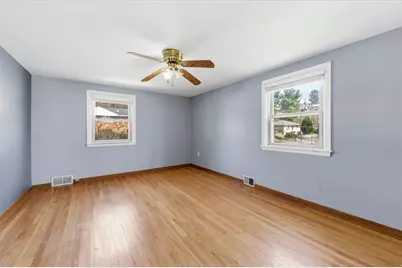 1167 Lapish Rd, Pittsburgh, PA 15212 - Photo 16