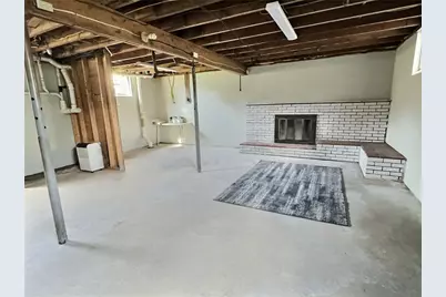 426 Houston Ave, Harrisville Boro, PA 16038 - Photo 16