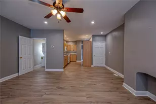 717 Saline St, Pittsburgh, PA 15207 - Photo 2