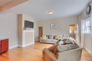 323 Virginia Ave, Pittsburgh, PA 15211 - Photo 8