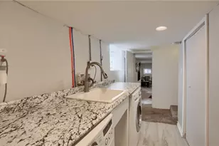 323 Virginia Ave, Pittsburgh, PA 15211 - Photo 36