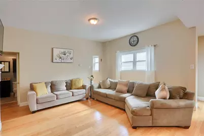 323 Virginia Ave, Pittsburgh, PA 15211 - Photo 8