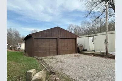 439 Hall Rd, Clay Township, PA 16001 - Photo 14