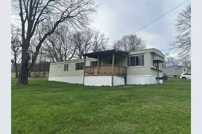 439 Hall Rd, Clay Township, PA 16001 - Photo 2