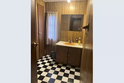 439 Hall Rd, Clay Township, PA 16001 - Photo 10