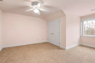 3040 Annandale Dr, Collier Township, PA 15142 - Photo 18