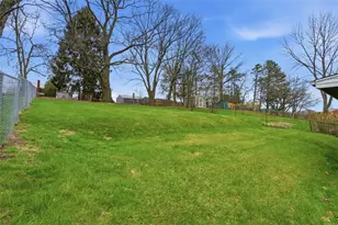 948 Rita Dr, Wilkins Township, PA 15221 - Photo 44