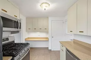 948 Rita Dr, Wilkins Township, PA 15221 - Photo 14