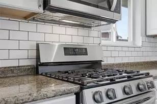 102 Dunbar Dr, Wilkins Township, PA 15235 - Photo 12