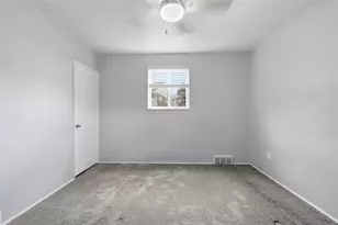 102 Dunbar Dr, Wilkins Township, PA 15235 - Photo 20