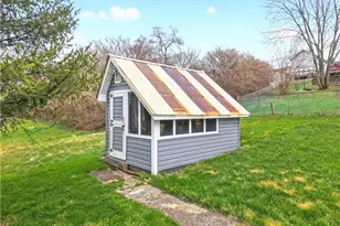 32 Tulip St, Adamsburg, PA 15611 - Photo 8