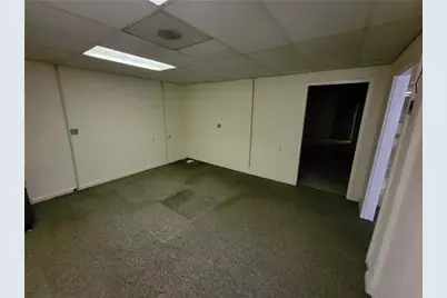 2013 Noble Street, Pittsburgh, PA 15218 - Photo 12