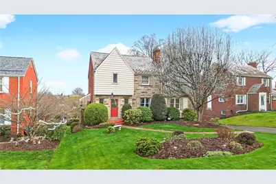 4602 W Barlind Dr, Pittsburgh, PA 15227 - Photo 2