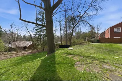 107 Amherst Ave, Ross Twp, PA 15229 - Photo 34