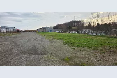 2473 N Center Avenue, Lincoln Township, PA 15501 - Photo 4