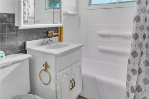 106 Penn St, Aliquippa, PA 15001 - Photo 12