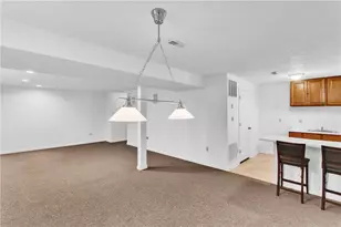 100 Hazelwood Dr, Cranberry Township, PA 16066 - Photo 34